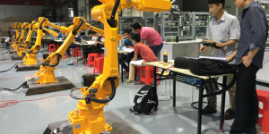 广州哪里有工业机器人中专职业学校