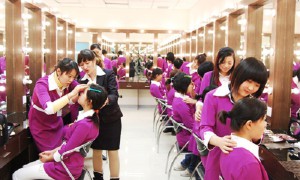 深圳有哪些美容美发专业的技校